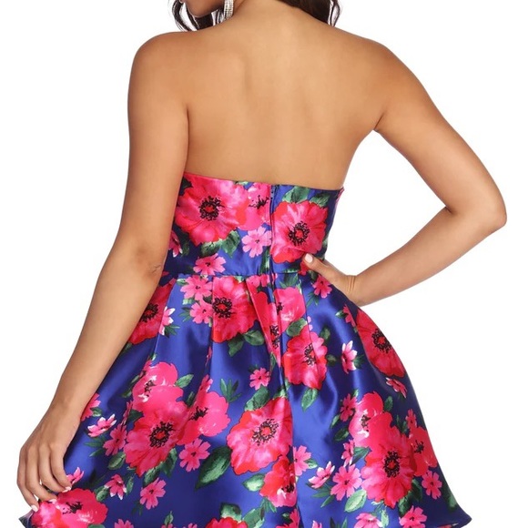 Floral Satin Party Dress👗 - Picture 3 of 5